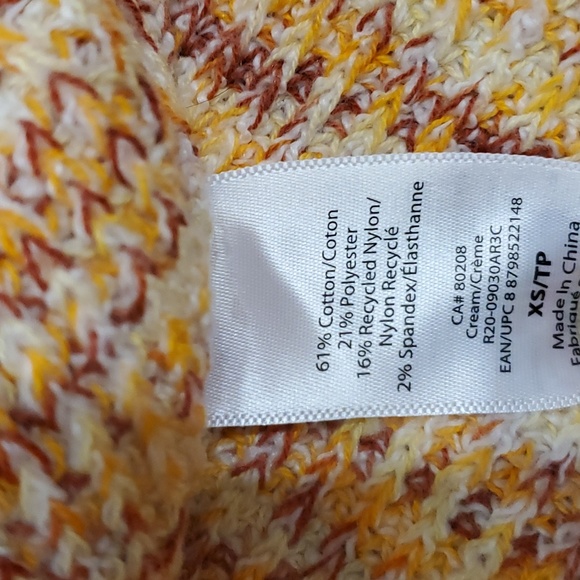 Sofia Vergara Sweater NWOT - Picture 5 of 11